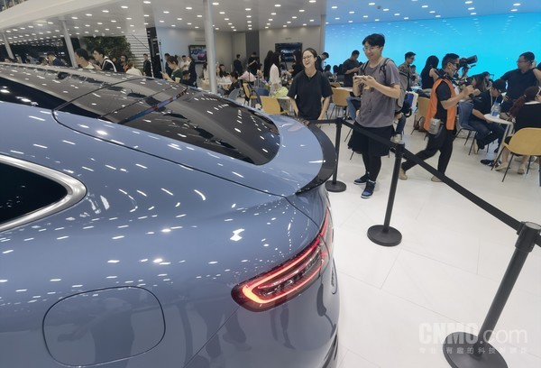 智界R7亮相成都车展 鸿蒙智行已形成&ldquo;三界六车&rdquo;阵容