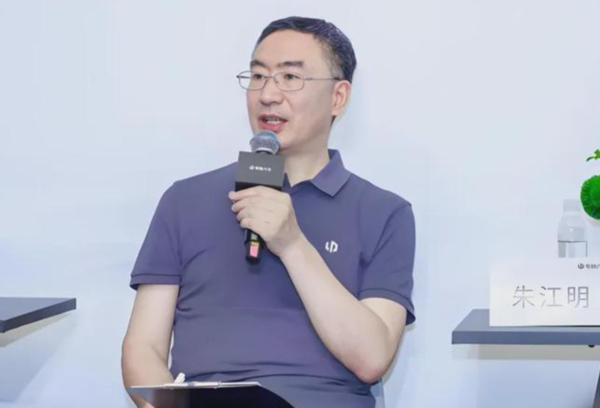 零跑CEO朱江明：每年就拿8万交社保 IPO后没领过工资
