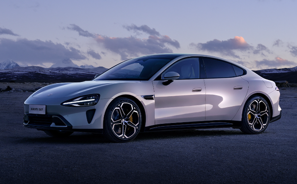 小米汽车公布12月购车权益：辅助驾驶终身免费使用