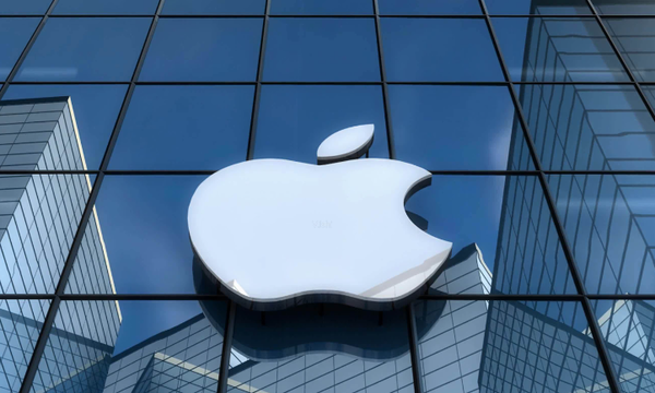 美股三大指数集体跳水 谷歌市值3.89万亿美元超越苹果