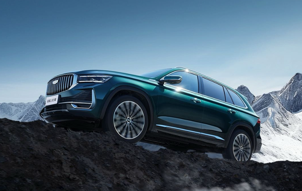 九大中国车企2026销量目标达1834万台 增量近400万辆