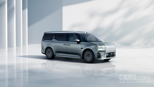 2025年纯电车型续航榜单揭晓：极氪007领跑轿车！