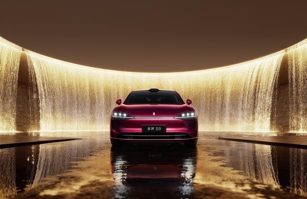 享界12月销量突破8000台 打入豪华轿车核心区