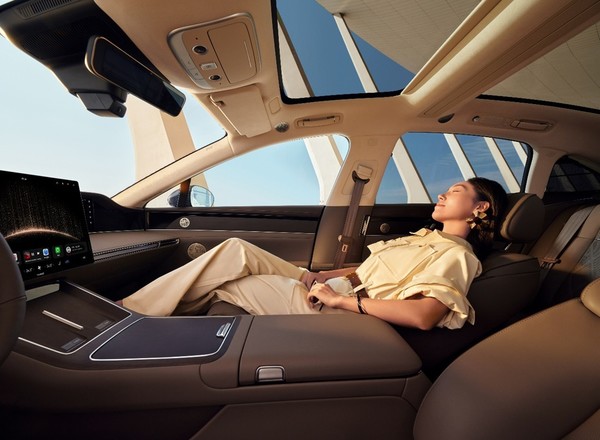 享界12月销量突破8000台 打入豪华轿车核心区