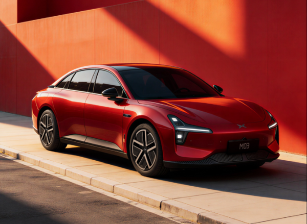 小鹏MONA M03新增&ldquo;车厘子红&rdquo;改色 个性化服务再升级
