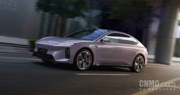 车主吐槽蔚来ET5智驾系统频繁出错 三大异常场景曝光