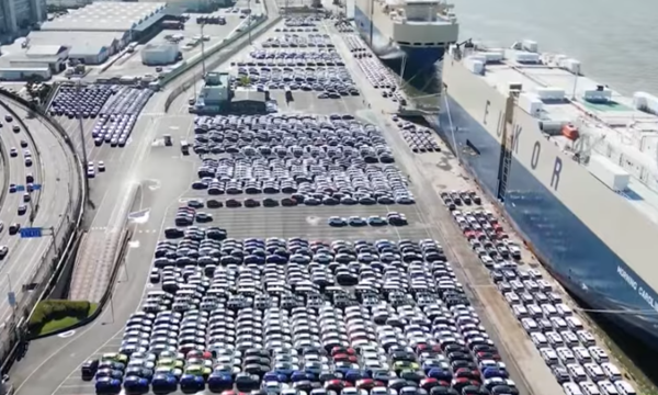 关税压力下创纪录！韩国汽车年出口额达720亿美元