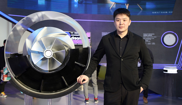 偶像粉丝VS公司CEO 追觅俞浩:idol铁粉都被惯坏了 偶像粉丝VS公司CEO 追觅俞浩:idol铁粉都被惯坏了