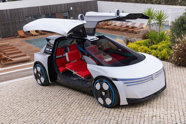 标致CEO启动全面复兴计划 GTi车系今年将推出e-208 标致CEO启动全面复兴计划 GTi车系今年将推出e-208