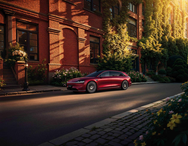 享界全系升级ADS4.1 新增语音包用杨幂音色训练而成 享界全系升级ADS4.1 新增语音包用杨幂音色训练而成