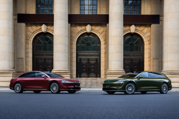 享界全系升级ADS4.1 新增语音包用杨幂音色训练而成 享界全系升级ADS4.1 新增语音包用杨幂音色训练而成