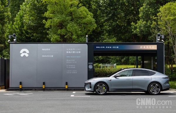 李斌宣布蔚来1亿次换电今日将达成：新的里程碑时刻