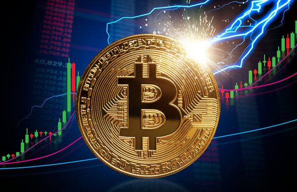 比特币单日暴跌12% 今年价格已腰斩至约6.4万美元