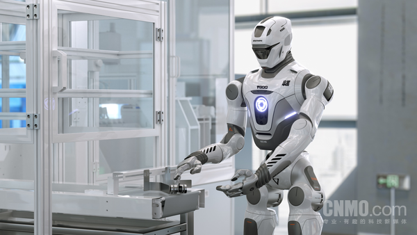 突破场景瓶颈！众擎机器人公布人形机器人起身专利