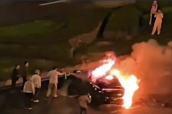 167km/h撞击后低压断电 小米汽车成都事故细节披露 167km/h撞击后低压断电 小米汽车成都事故细节披露