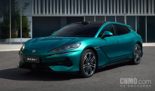 全新腾势Z9 GT首搭第二代刀片电池 续航最高1036km