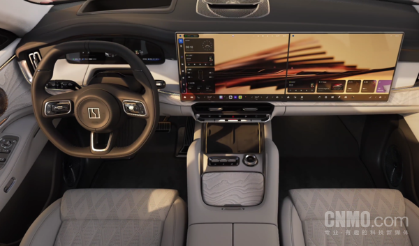 极氪8X内饰正式公布：大尺寸中控屏+可翻转娱乐屏