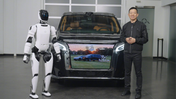 贾跃亭预言具身智能“ChatGPT时刻” EAI战略全面提速 贾跃亭预言具身智能“ChatGPT时刻” EAI战略全面提速