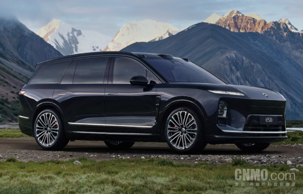 再证实力！蔚来全新ES8连续三个月蝉联大型SUV销冠