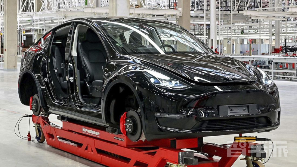 特斯拉欧洲遭重击：丰田与斯特兰蒂斯终止排放积分交易