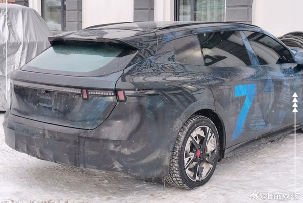 领克07旅行版冬测谍照曝光 预计三季度完成上市！