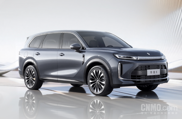 华境 S 行业首次!华境S 80km/h侧碰后高坡坠落翻滚挑战成功