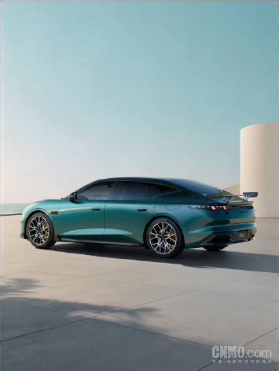 领克10与10+全球首秀 925马力直指纯电性能天花板 领克10与10+全球首秀 925马力直指纯电性能天花板