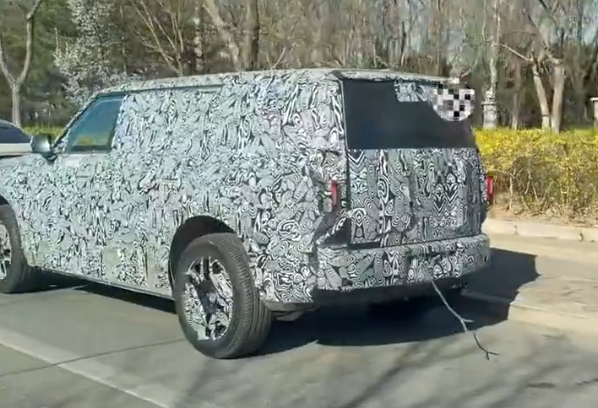 享界硬派越野SUV实车视频曝光 预计提供纯电与增程版