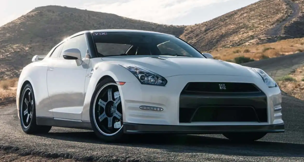 日产CEO确认新款GT-R开发 暗示将扩充跑车阵容