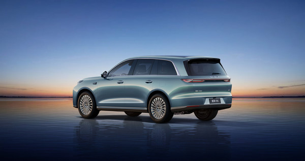 长城魏牌V9X开启预售 归元S平台首款车型 37.18万起