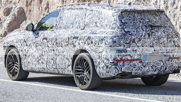 奥迪大型SUV Q9将于2026年亮相 起售价12万欧元