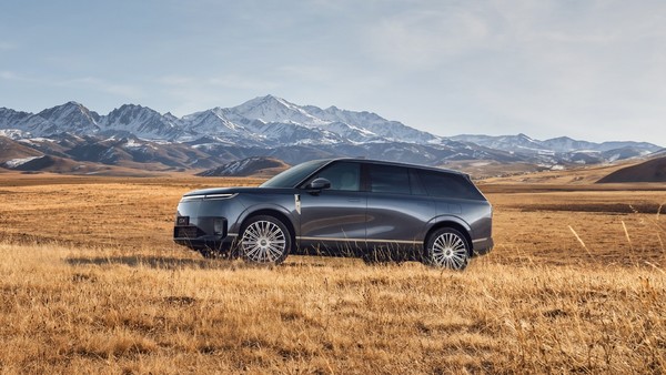 小鹏GX座椅配置公布：三排座椅独立加热+电动躺平