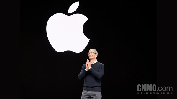 多位全球知名领袖谈库克卸任苹果CEO 盖茨表示祝贺