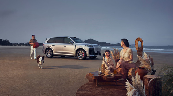 岚图泰山X8预售30.29万起 8系市场迎来终极&ldquo;大杀器&rdquo;！