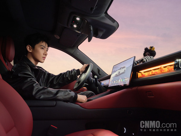 问界双雄齐发！问界M6上市、全新一代问界M9预订