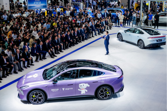 深蓝L06 Max正式上市，售价12.59万起，定义年轻轿跑价值新标杆