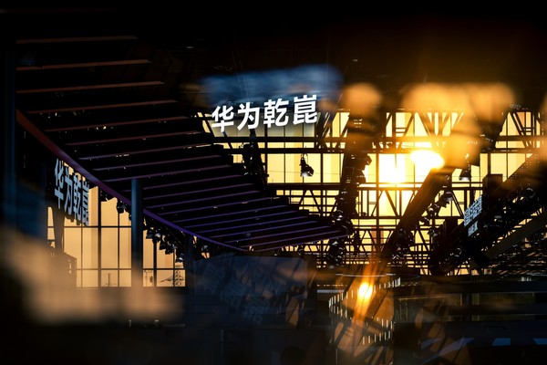 华为乾崑公布重磅数据：平均安全行驶里程1116万公里