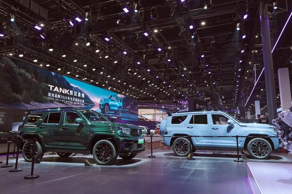 坦克铁汉柔情燃动2026北京车展 全新坦克700领衔定义全域豪华新标杆