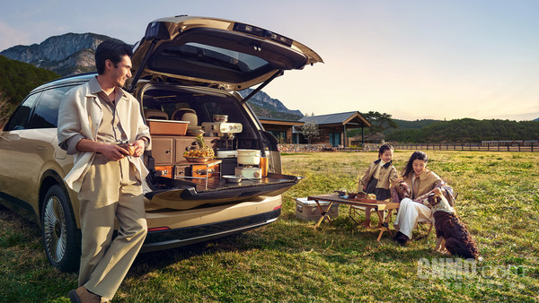 领克900旗舰大五座正式上市 起售价29.98万元起！