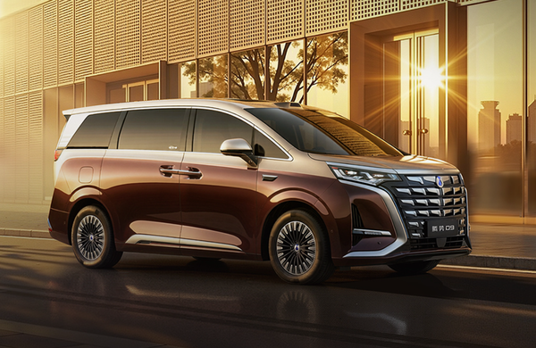 35.98万元起！第二代腾势D9正式上市 搭载天神之眼5.0