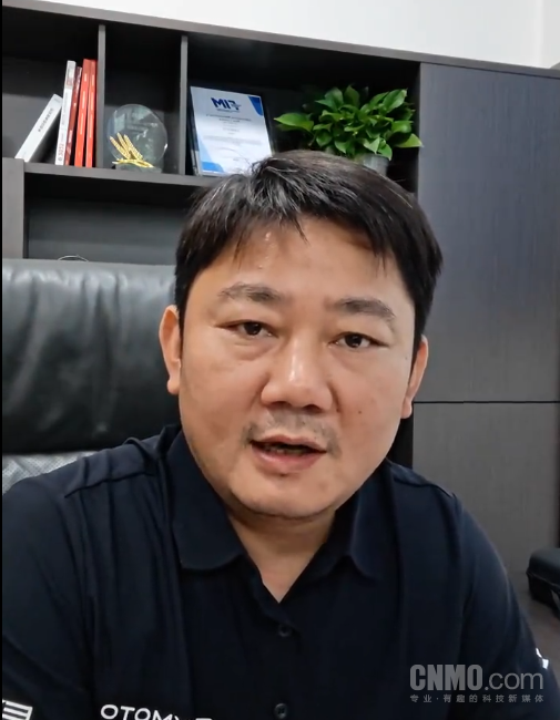 张雪 张雪公开声援凯越 称企业经营正常未与自己有相关接触