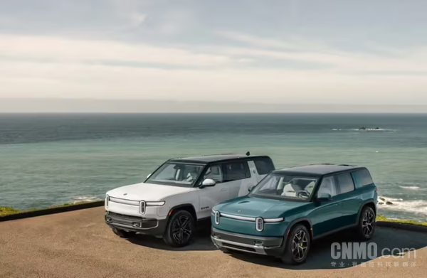 Rivian R2正式开启交付 5.8万美元起售 目标年销2万辆