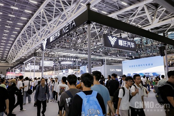 出局！哪吒汽车方运舟及张勇所持1.16亿股权被冻结