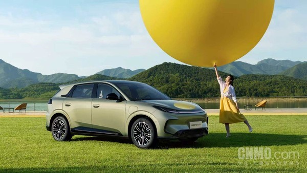 极狐贝塔T1 极狐确认贝塔T1 550km版本车型规划:预计8月发布