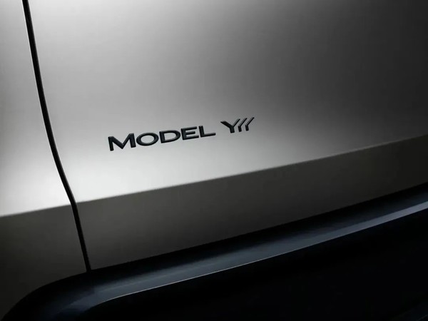 填补空白！特斯拉或于今年底在美推Model Y加长版
