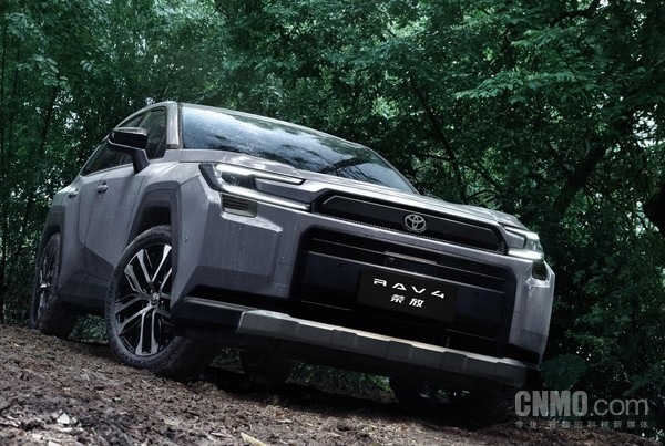 丰田RAV4荣放 中国台湾地区人民爱买什么车?丰田两款车型稳居前二