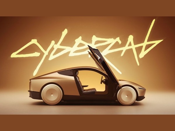 特斯拉 特斯拉Cybercab员工试乘即将启动 100多辆Robotaxi就位