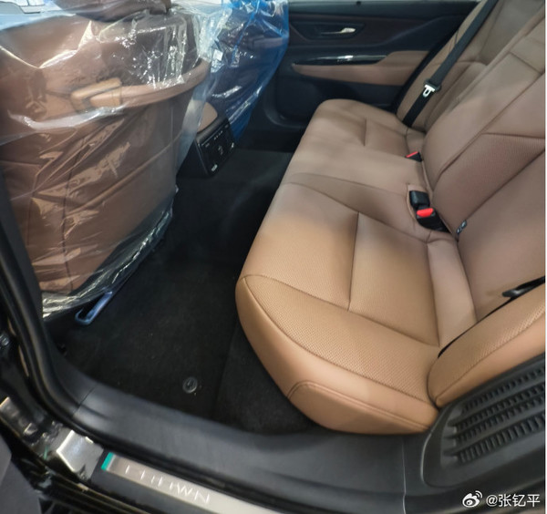 丰田皇冠销售反馈：订单式生产全市无展车 无2.4T版本