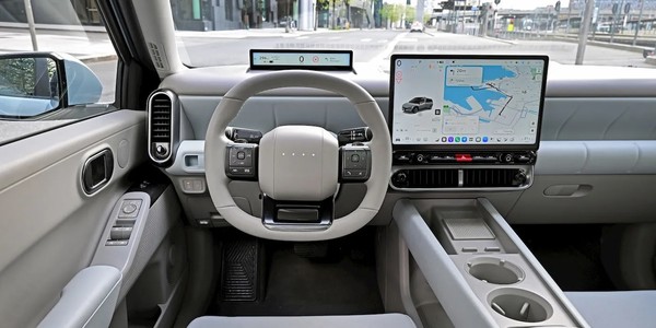 起亚2027年起搭载现代Pleos智能座舱 EV9与K9或首批升级 起亚2027年起搭载现代Pleos智能座舱 EV9与K9或首批升级
