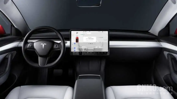 特斯拉车机界面 特斯拉中国正式引入豆包大模型 覆盖Model 3/Y/S/X